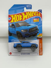 Load image into Gallery viewer, Hot Wheels ‘20 Toyota Tacoma
