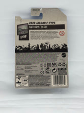 Load image into Gallery viewer, Hot Wheels '20 Jaguar F-Type (Blue)
