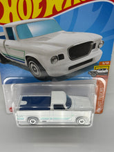 Load image into Gallery viewer, Hot Wheels '63 Studebaker Champ

