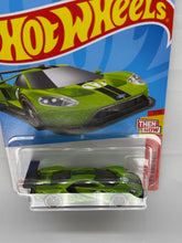Load image into Gallery viewer, Hot Wheels '16 Ford GT Race
