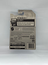 Load image into Gallery viewer, Hot Wheels '95 Mazda RX-7
