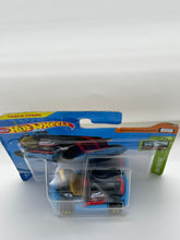 Load image into Gallery viewer, Hot Wheels Bump Around (Short Card)
