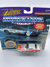 Load image into Gallery viewer, Johnny Lightning Dragsters ‘72 Chi-Town Hustler
