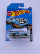 Load image into Gallery viewer, Hot Wheels ‘76 Greenwood Corvette
