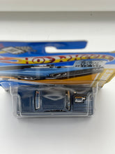 Load image into Gallery viewer, Hot Wheels ‘64 Chevy Chevelle SS
