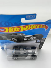 Load image into Gallery viewer, Hot Wheels Bone Shaker
