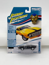 Load image into Gallery viewer, Johnny Lightning ‘71 AMC Javelin AMX Muscle Cars
