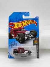 Load image into Gallery viewer, Hot Wheels Bon Shaker (Red)
