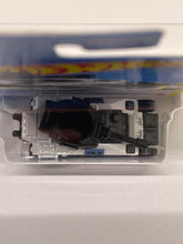 Load image into Gallery viewer, Hot Wheels Tanknator
