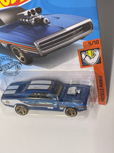 Load image into Gallery viewer, Hot Wheels ‘70 Dodge Charger R/T
